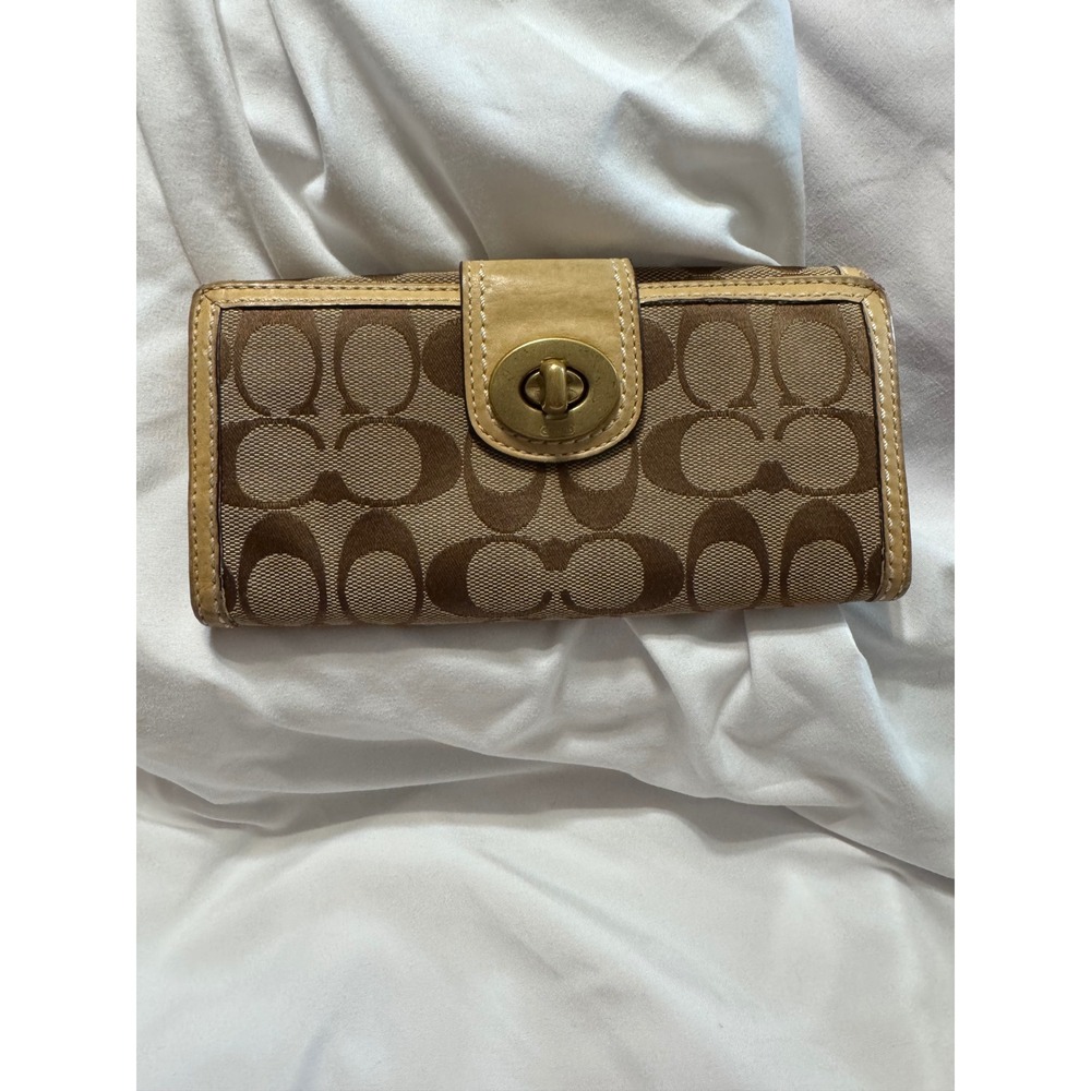 Coach Signature C Jacquard Turnlock Trifold Wallet Brown Tan Light Blue Interior